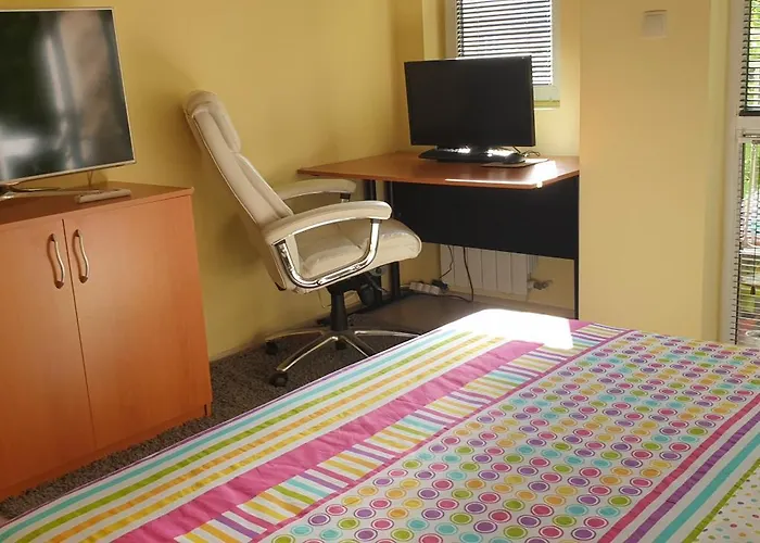 Appartamento Private In The Center, Close To Subway, Medical *