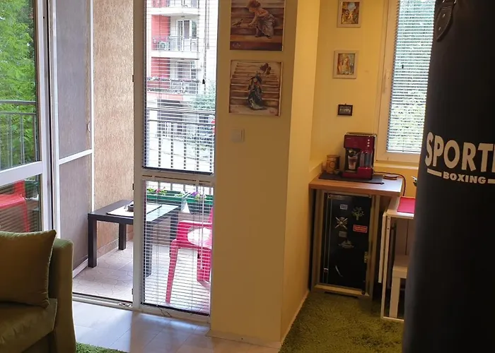 Appartamento Private In The Center, Close To Subway, Medical