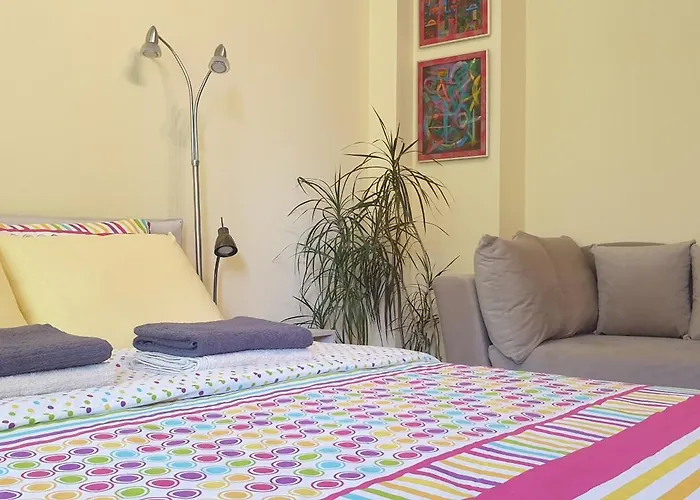 Private In The Center, Close To Subway, Medical Appartamento Sofia