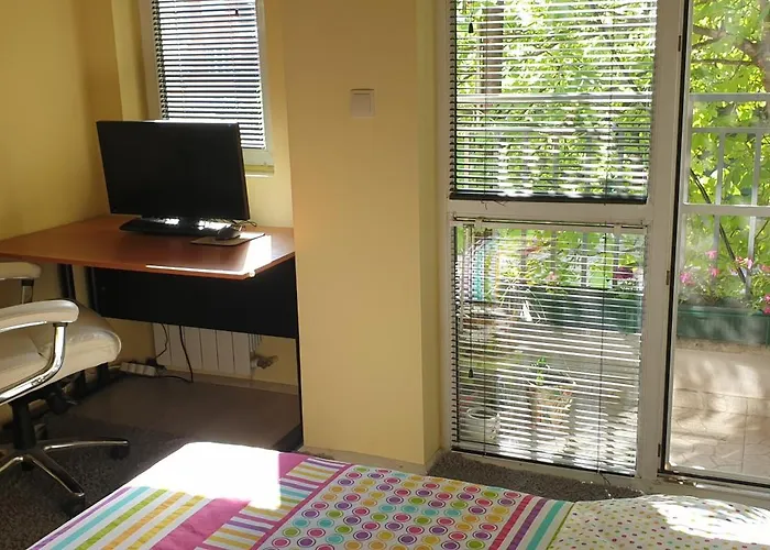 Appartamento Private In The Center, Close To Subway, Medical Sofia