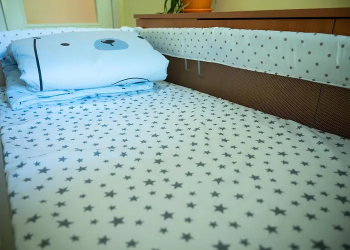 Private In The Center, Close To Subway, Medical *