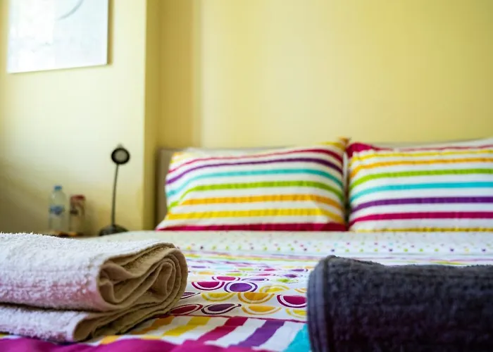 Private In The Center, Close To Subway, Medical *