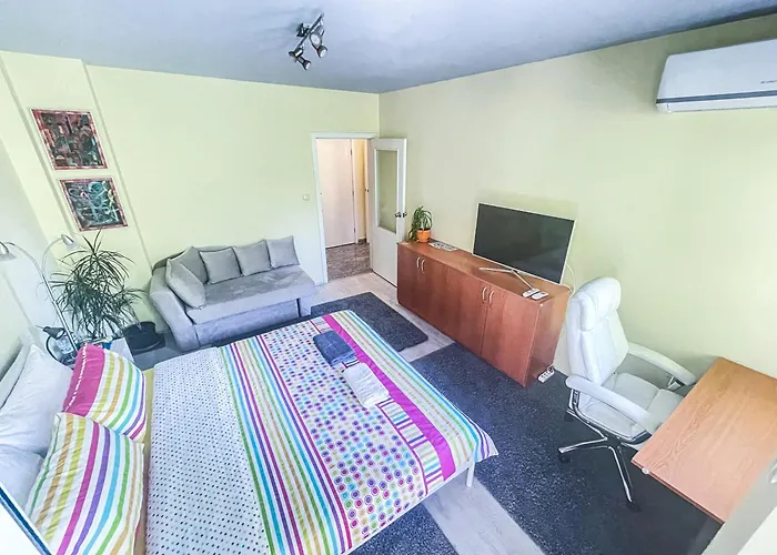 Appartamento Private In The Center, Close To Subway, Medical