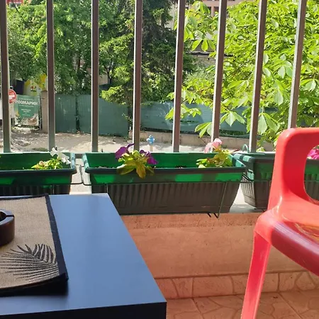 Private In The Center, Close To Subway, Medical 公寓 索菲亞