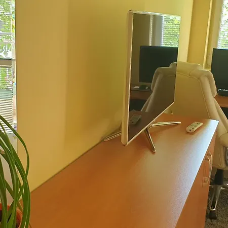 Private In The Center, Close To Subway, Medical شقة