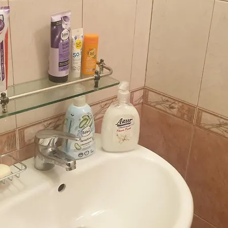 Private In The Center, Close To Subway, Medical شقة *