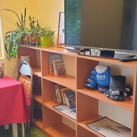 Private In The Center, Close To Subway, Medical *