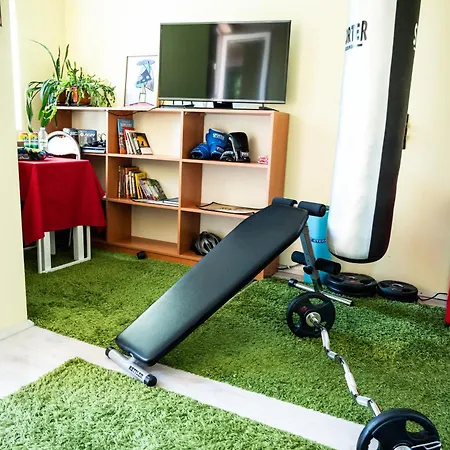 Appartamento Private In The Center, Close To Subway, Medical *