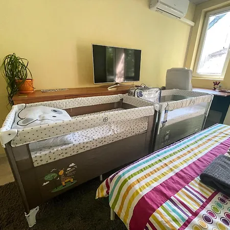 Appartamento Private In The Center, Close To Subway, Medical