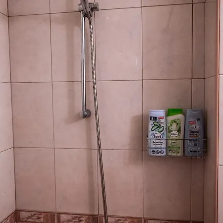 Private In The Center, Close To Subway, Medical *