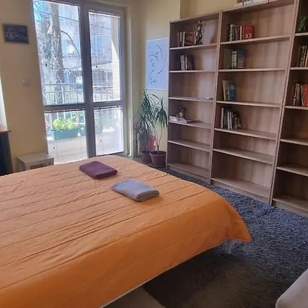 Appartement Private In The Center, Close To Subway, Medical Sofia