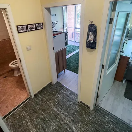 Appartement Private In The Center, Close To Subway, Medical Sofia