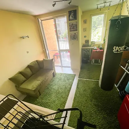 Private In The Center, Close To Subway, Medical *