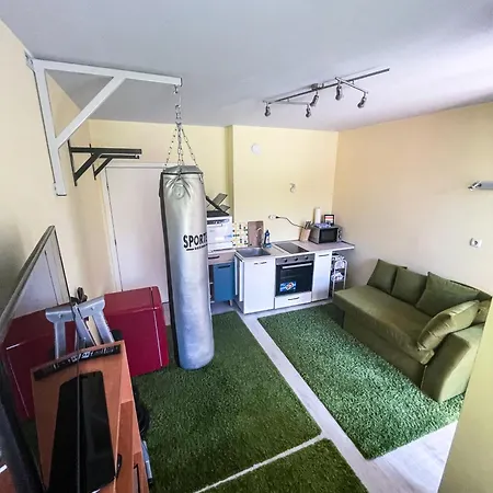 Private In The Center, Close To Subway, Medical Appartement Sofia